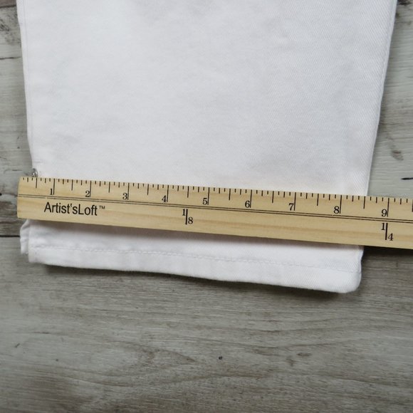 Gloria Vanderbilt* Women's Soft Touch Classic Rise Vintage White Capri Size~ 16P - Picture 16 of 16